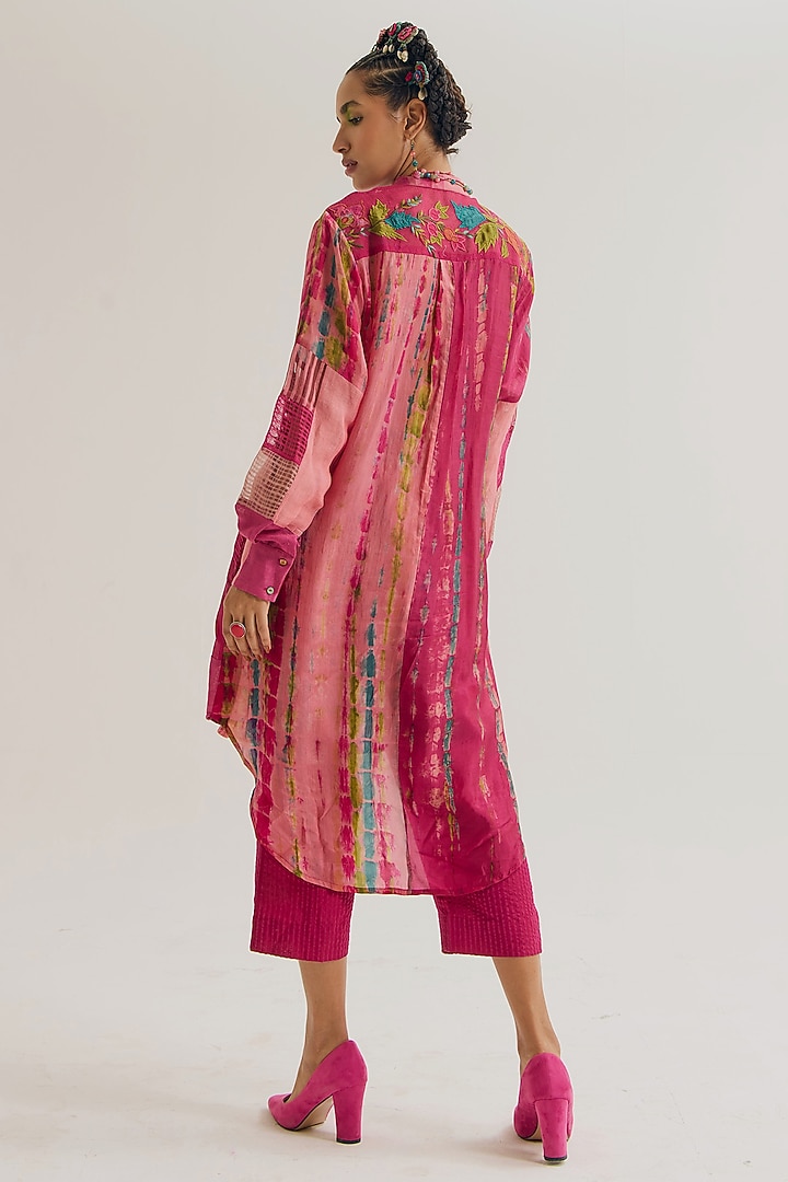 Fuchsia Linen & Jute Embroidered Kurta Set by Capisvirleo at Pernia's Pop Up Shop