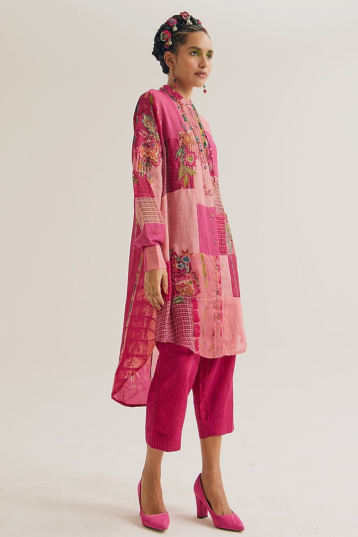 Fuchsia Linen & Jute Embroidered Kurta Set by Capisvirleo at Pernia's Pop Up Shop
