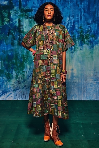 Bottle Green Silk Patch Work Midi Dress by Capisvirleo