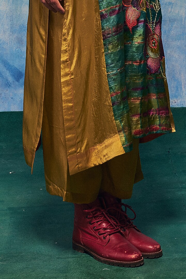 Olive & Teal Silk Applique Embroidered Tie-Dyed Kurta Set by Capisvirleo at Pernia's Pop Up Shop