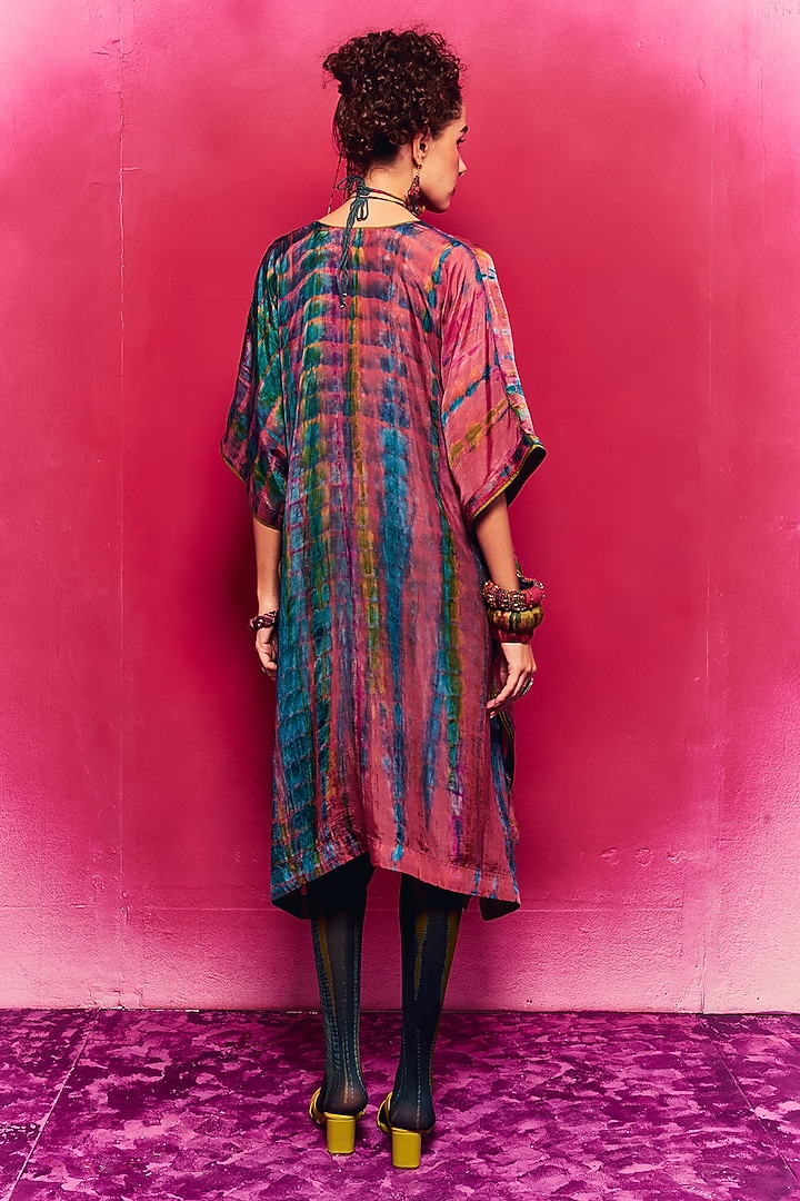 Peach Silk Applique Embroidered Tie-Dyed Kaftan by Capisvirleo at Pernia's Pop Up Shop