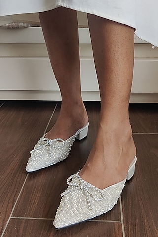 White PU & Vegan Leather Bow Embellished Mule Heels by CAI