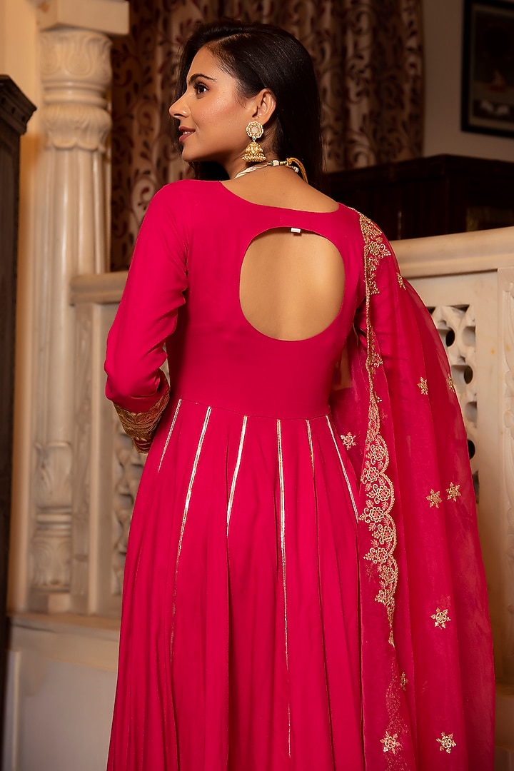 Rani Pink Rayon Embroidered Anarkali Set by Calmna at Pernia's Pop Up Shop