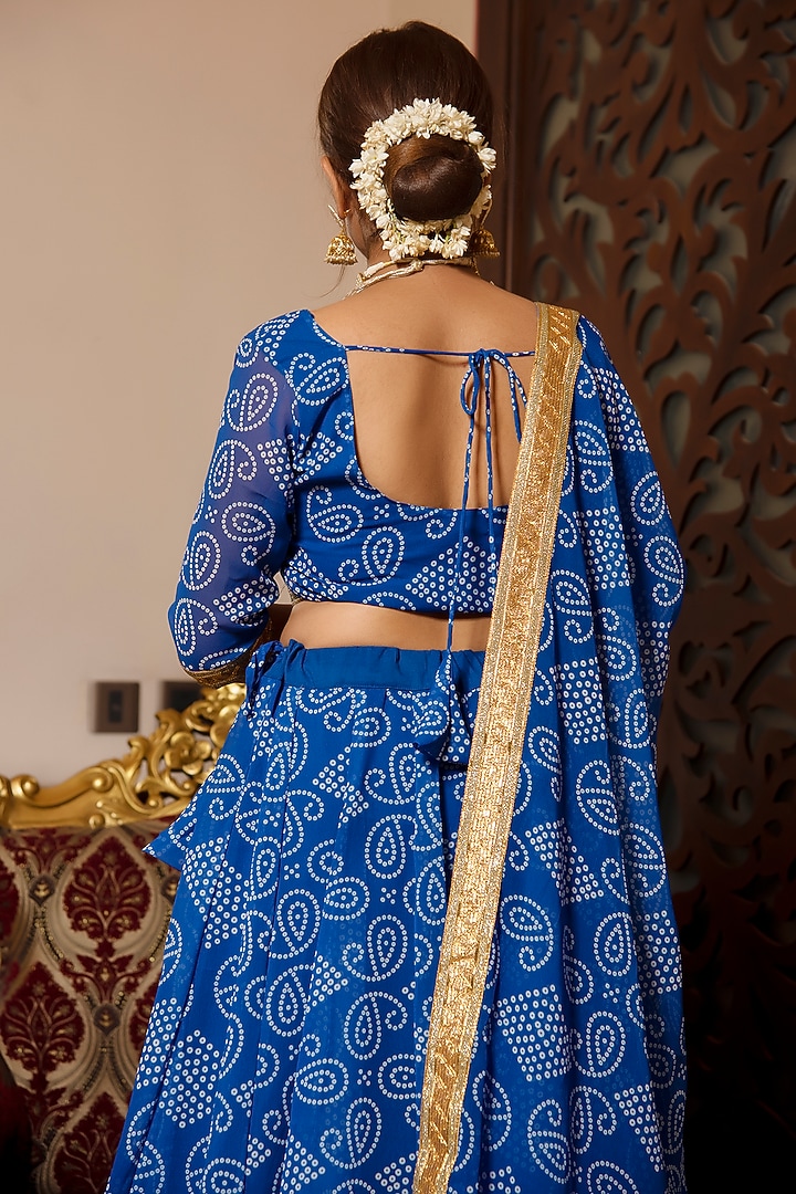 Blue Bloom Georgette Lehenga Set by Calmna at Pernia's Pop Up Shop