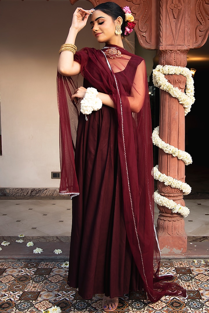 Wine Georgette & Rayon Anarkali Set by Calmna at Pernia's Pop Up Shop