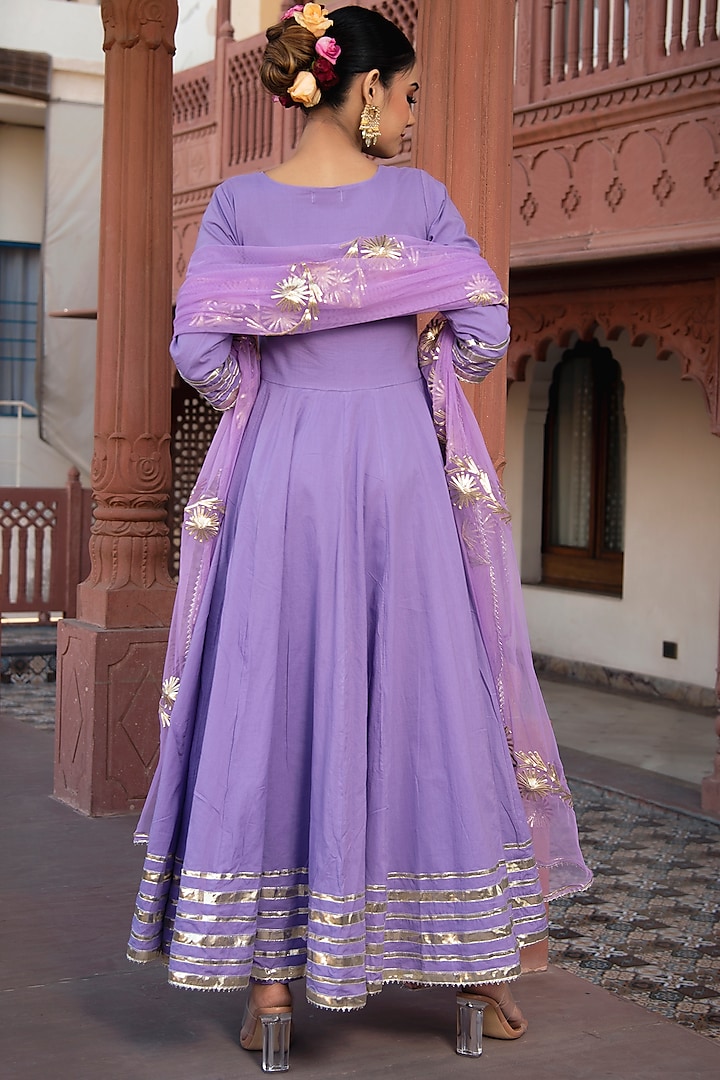 Lilac Anarkali Set With Gota Patti Work by Calmna at Pernia's Pop Up Shop