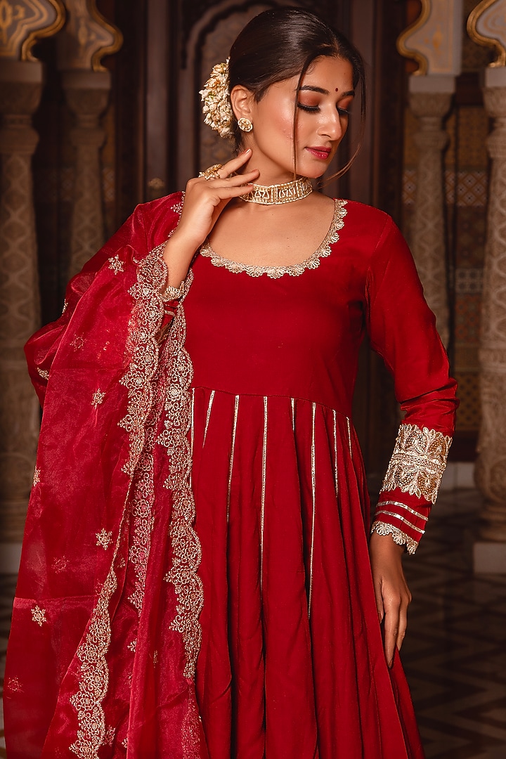 Maroon Rayon Embroidered Anarkali Set by Calmna at Pernia's Pop Up Shop