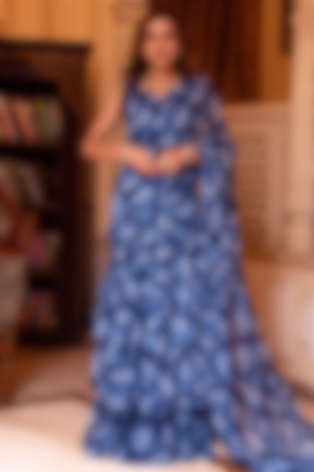 Blue Georgette Printed Pre-Draped Saree Set by Calmna