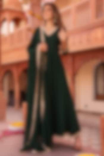 Green Georgette Anarkali Set by Calmna at Pernia's Pop Up Shop