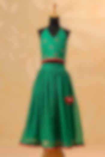 Green Kota Doria Lace Embroidered Co-Ord Set For Girls by Casa Ninos at Pernia's Pop Up Shop