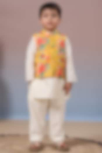 Yellow Muslin Floral Printed Nehru Jacket Set For Boys by Casa Ninos