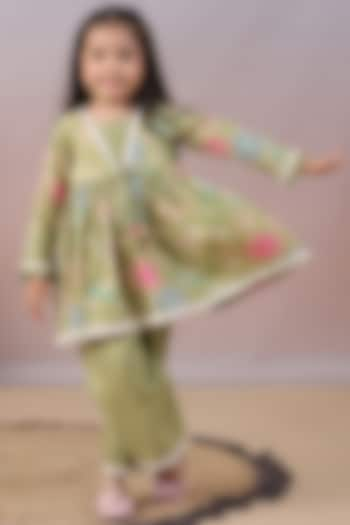 Green Cotton Floral Printed Kurta Set For Girls by Casa Ninos at Pernia's Pop Up Shop