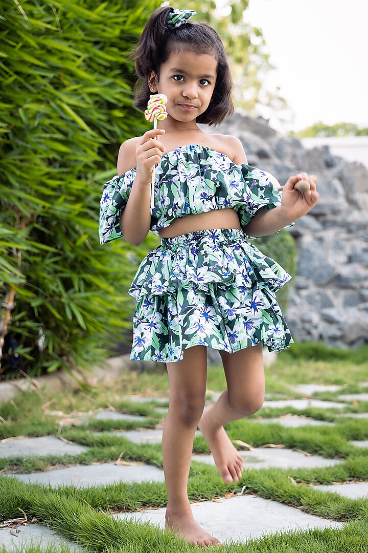 Green Cotton Printed Skirt Set For Girls by Casa Ninos