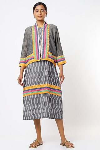 Grey Handwoven Jacket Set by THE WOVEN LAB