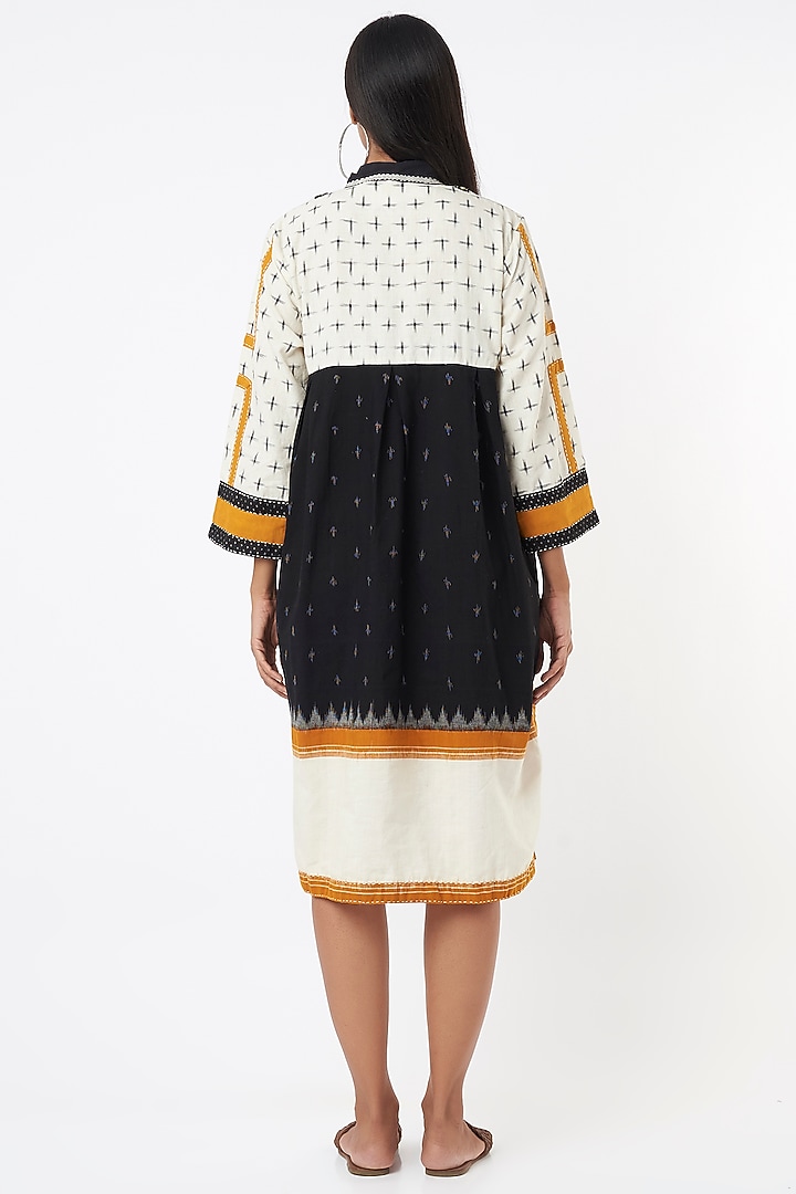 Black Cotton Printed Tunic by THE WOVEN LAB at Pernia's Pop Up Shop