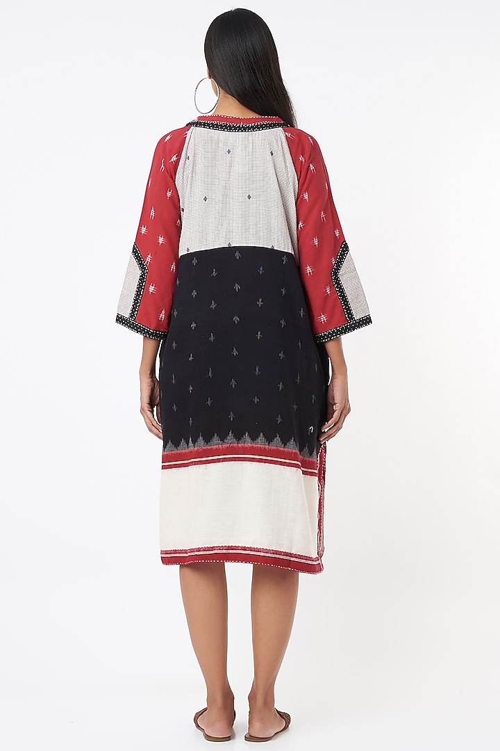 Multi-Colored Cotton Printed Tunic by THE WOVEN LAB at Pernia's Pop Up Shop