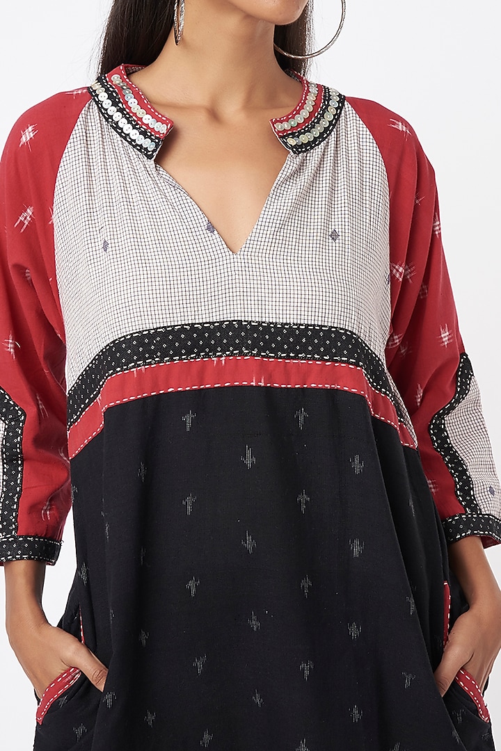 Multi-Colored Cotton Printed Tunic by THE WOVEN LAB at Pernia's Pop Up Shop