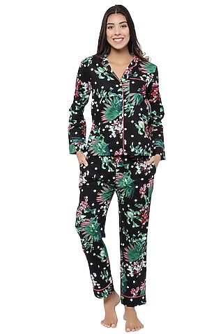 Black & Green Floral Printed Night Suit by CatNap