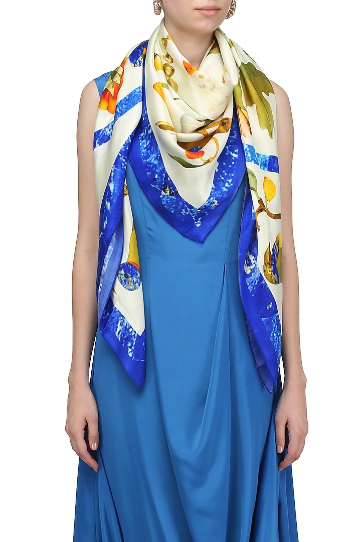 RASEEL AT CASAPOP presents White bird motif digitl print scarf available only at Pernia's Pop Up Shop.