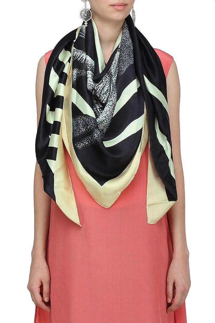 RASEEL AT CASAPOP presents Off white striped digital elephant motif scarf available only at Pernia's Pop Up Shop.