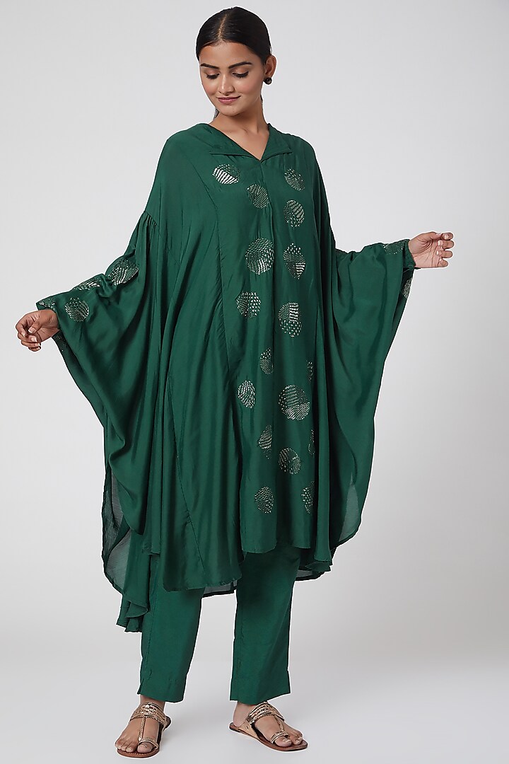 Emerald Green Embroidered Tunic Set by Chambray & Co.
