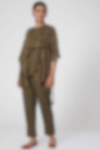 Army Green Straight Pants by Chambray & Co.