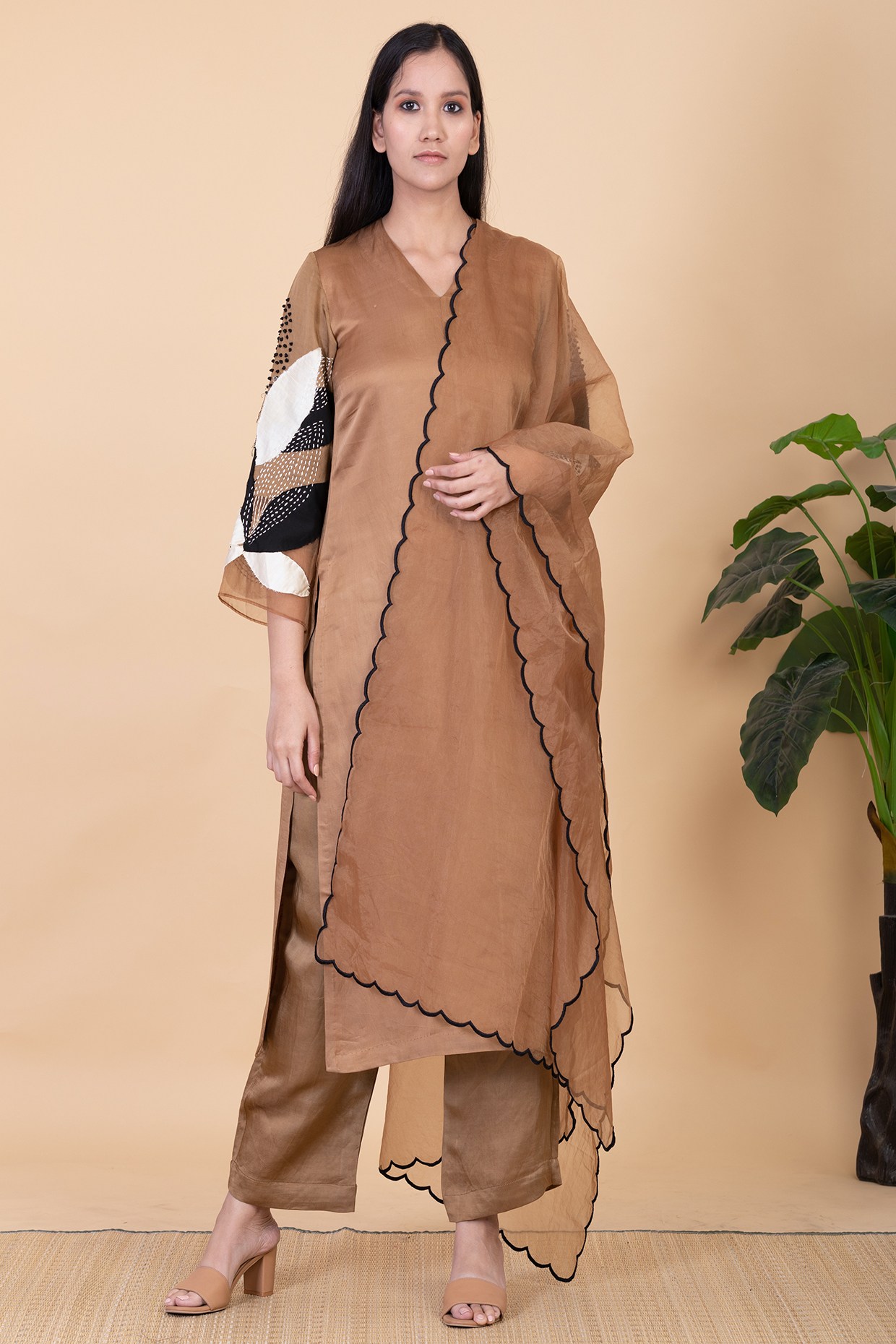 Gold Silk Embroidered Kurta Set by Chambray & Co. at Pernia's Pop Up Shop