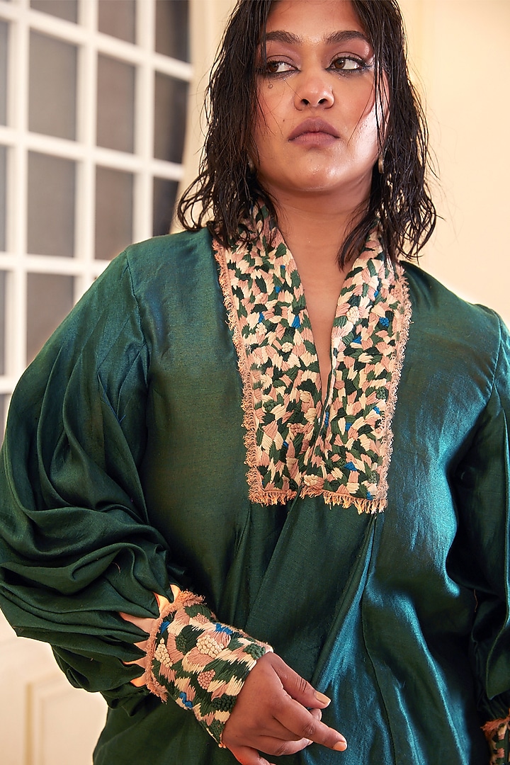 Bottle Green Silk Chanderi & Linen Silk Thread Embroidered Co-Ord Set by Chambray & Co. at Pernia's Pop Up Shop