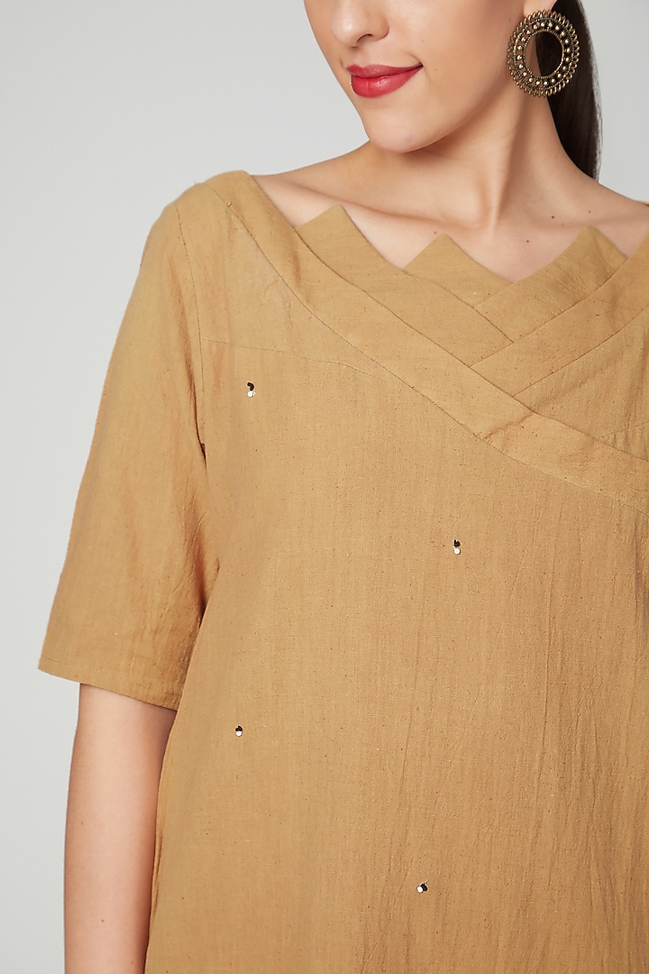 Brown Embroidered Pant Set For Girls by Chambray - Kids at Pernia's Pop Up Shop