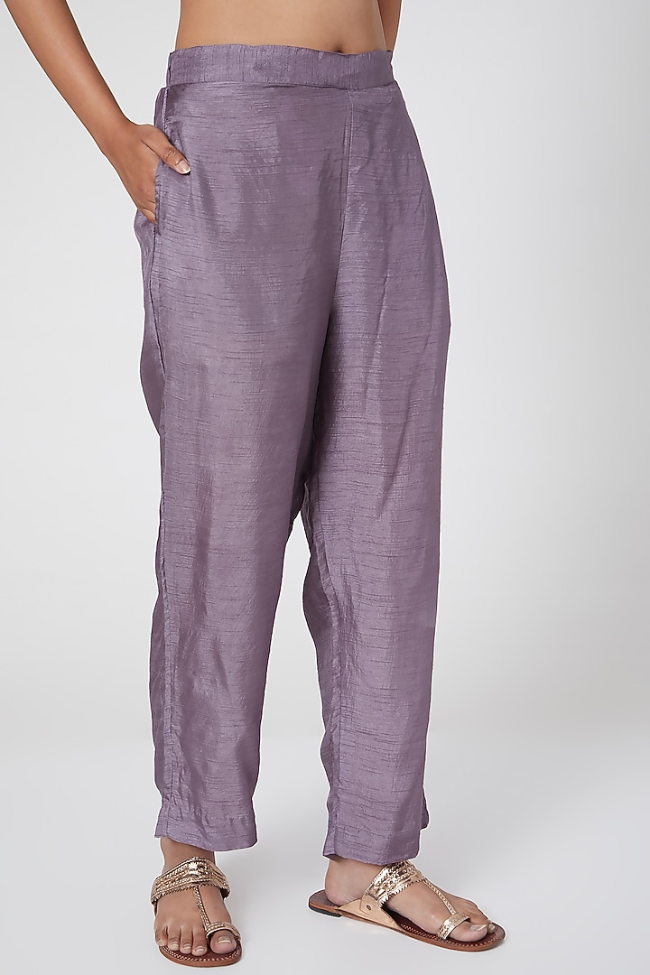 Mauve Embroidered Kurta Set For Girls by Chambray - Kids at Pernia's Pop Up Shop