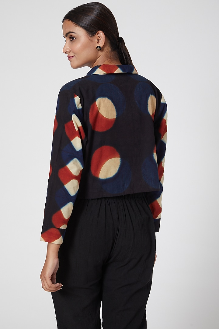 Black Printed Crop Shirt For Girls by Chambray - Kids at Pernia's Pop Up Shop