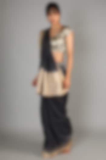 Black Tussar Handloom Saree Set With A Plain Natural Palla by Chaturbhuj Das at Pernia's Pop Up Shop