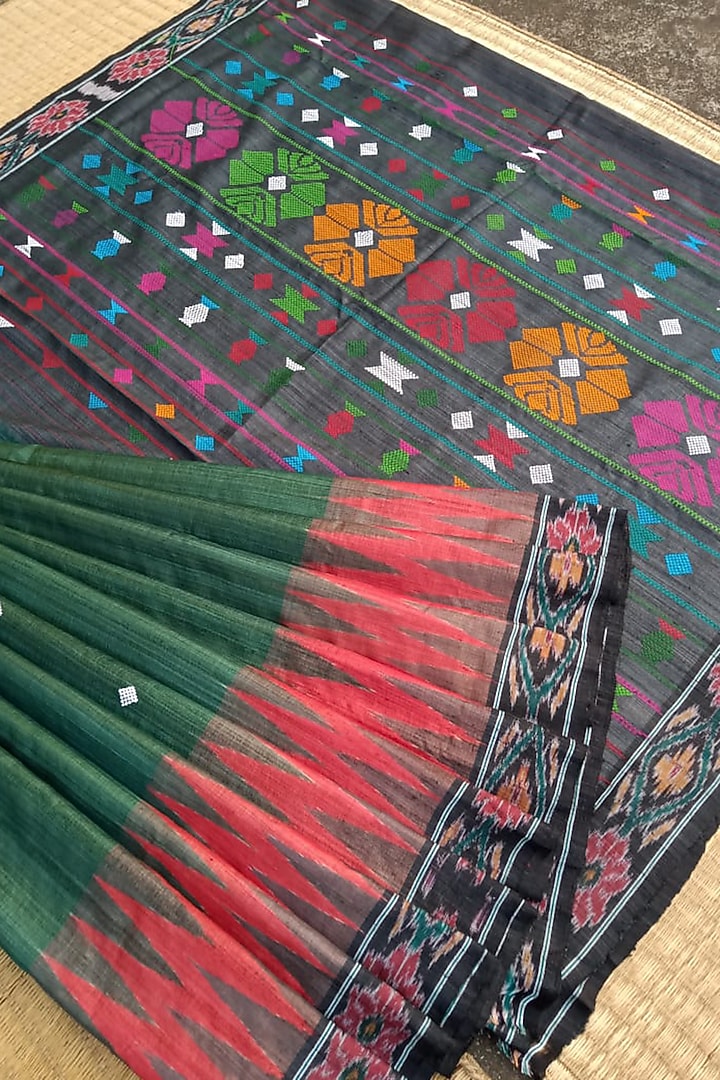 Olive Green Handwoven Saree by Chatrubhuja Das (Junior) at Pernia's Pop Up Shop