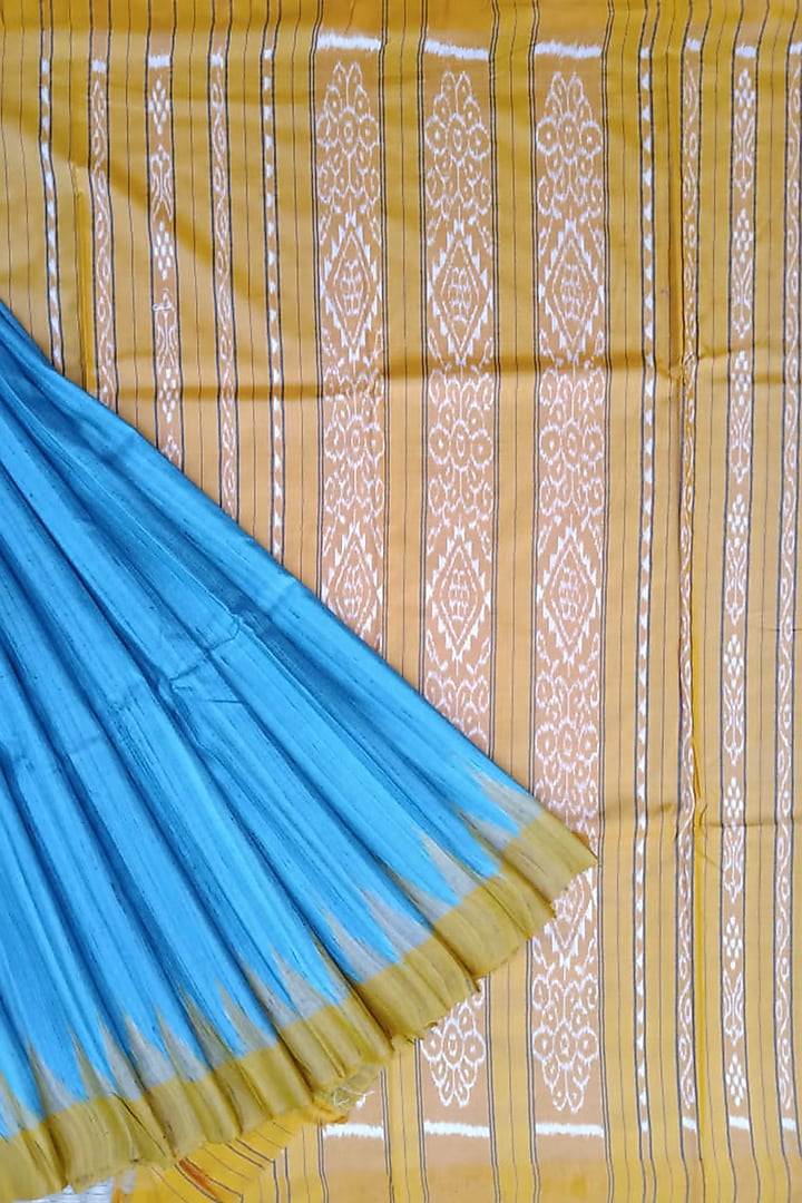 Sky Blue Tie & Dye Handwoven Saree by Chatrubhuja Das (Junior)