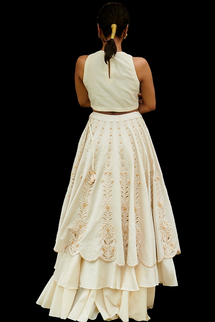 Ivory Embroidered Wedding Lehenga by Chandrima at Pernia's Pop Up Shop