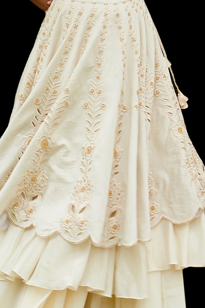 Ivory Embroidered Wedding Lehenga by Chandrima at Pernia's Pop Up Shop