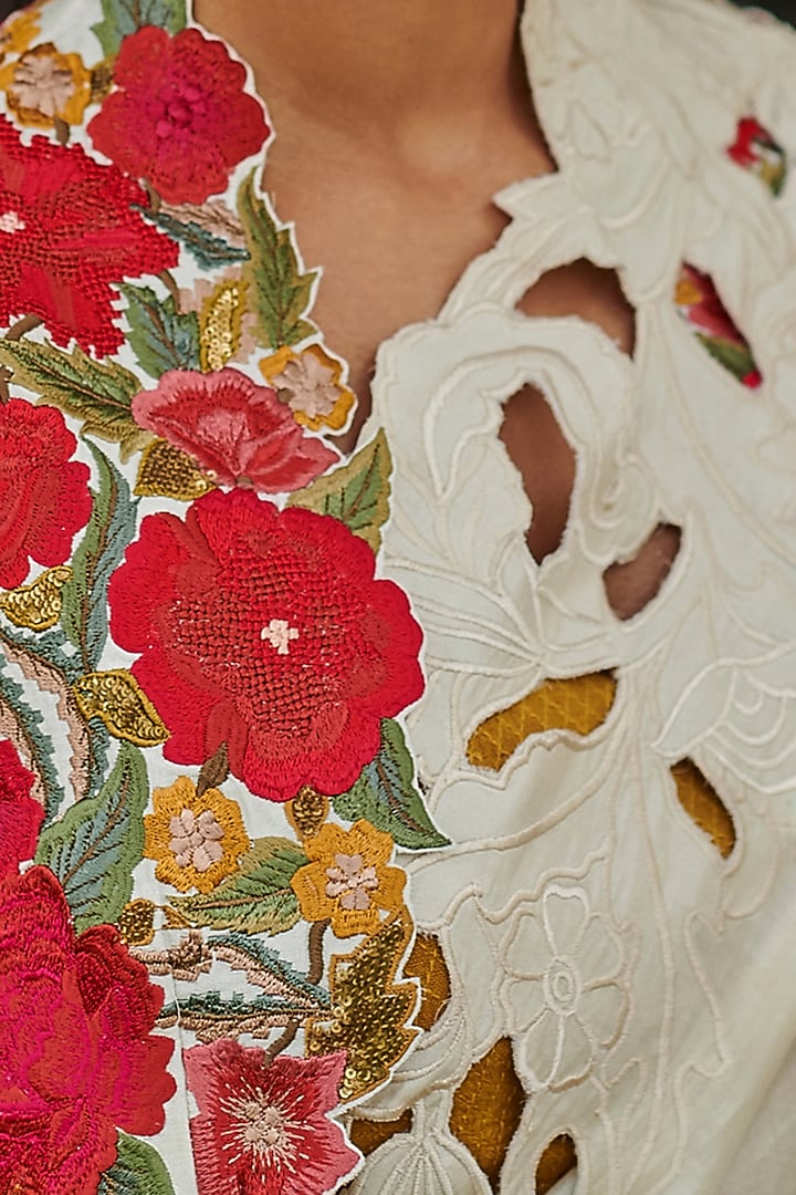 Ivory Embroidered Party Wear Saree by Chandrima at Pernia's Pop Up Shop
