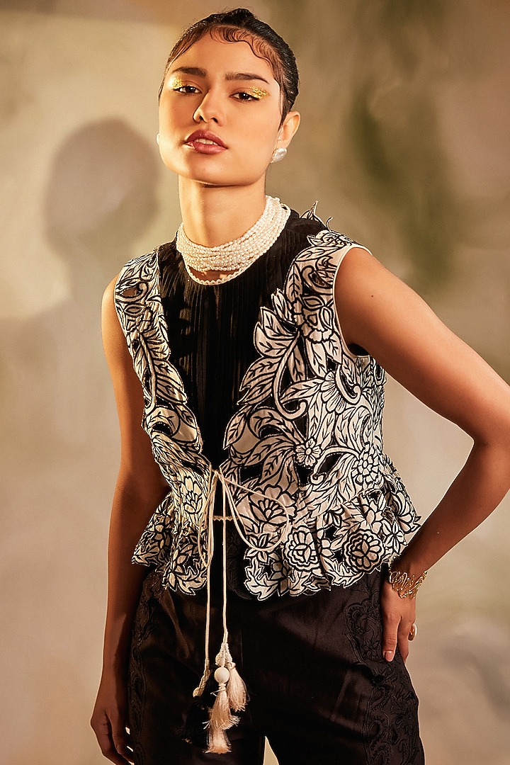 Ivory Chanderi Embroidered Waistcoat by Chandrima at Pernia's Pop Up Shop