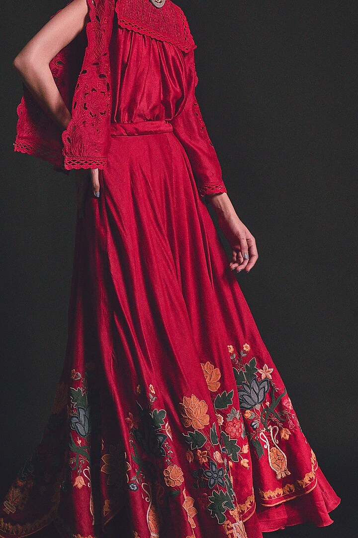 Red Embroidered Scalloped Wedding Lehenga by Chandrima at Pernia's Pop Up Shop