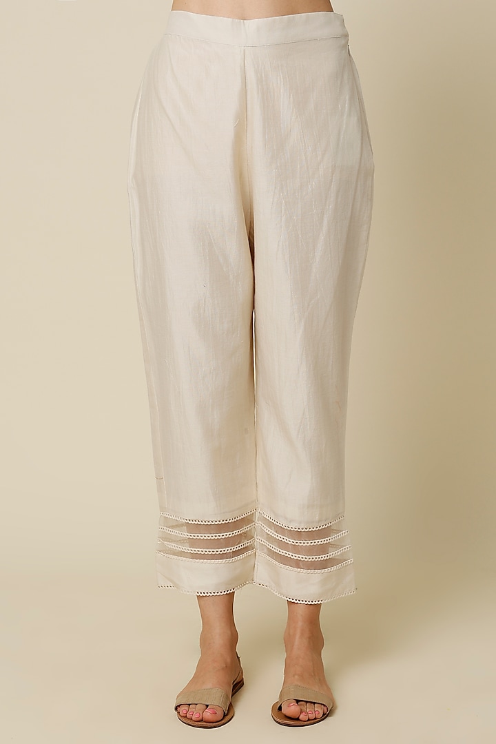Ivory Chanderi Embroidered Kurta Set by Chandrima at Pernia's Pop Up Shop