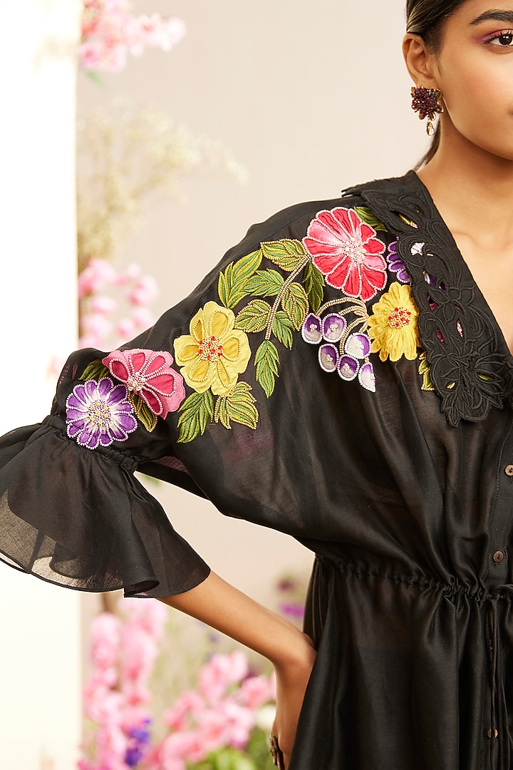 Black Chanderi Embroidered Kimono Shirt by Chandrima at Pernia's Pop Up Shop