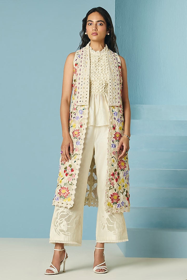 Ivory Chanderi Floral Applique Straight Pants by Chandrima at Pernia's Pop Up Shop