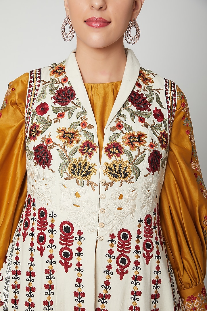 Ivory Embroidered Kalidar Jacket by Chandrima at Pernia's Pop Up Shop