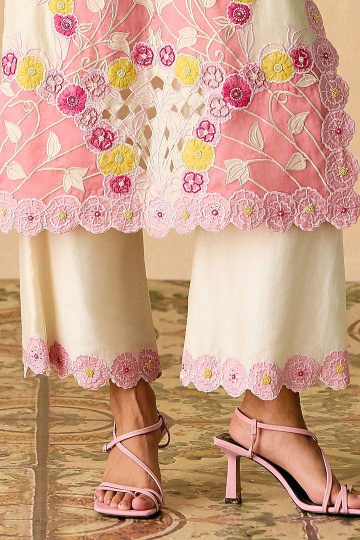 Ivory & Pink Chanderi Applique Work Kurta Set by Chandrima at Pernia's Pop Up Shop