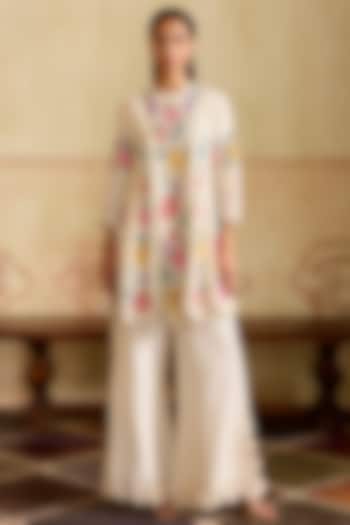 Ivory Chanderi Mosaic Thread Work Short Kurta Set by Chandrima at Pernia's Pop Up Shop