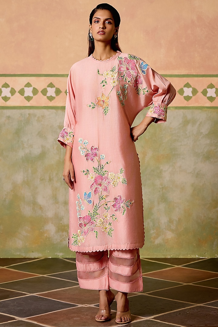 Rose Pink Chanderi Applique Work Kimono Kurta Set by Chandrima at Pernia's Pop Up Shop