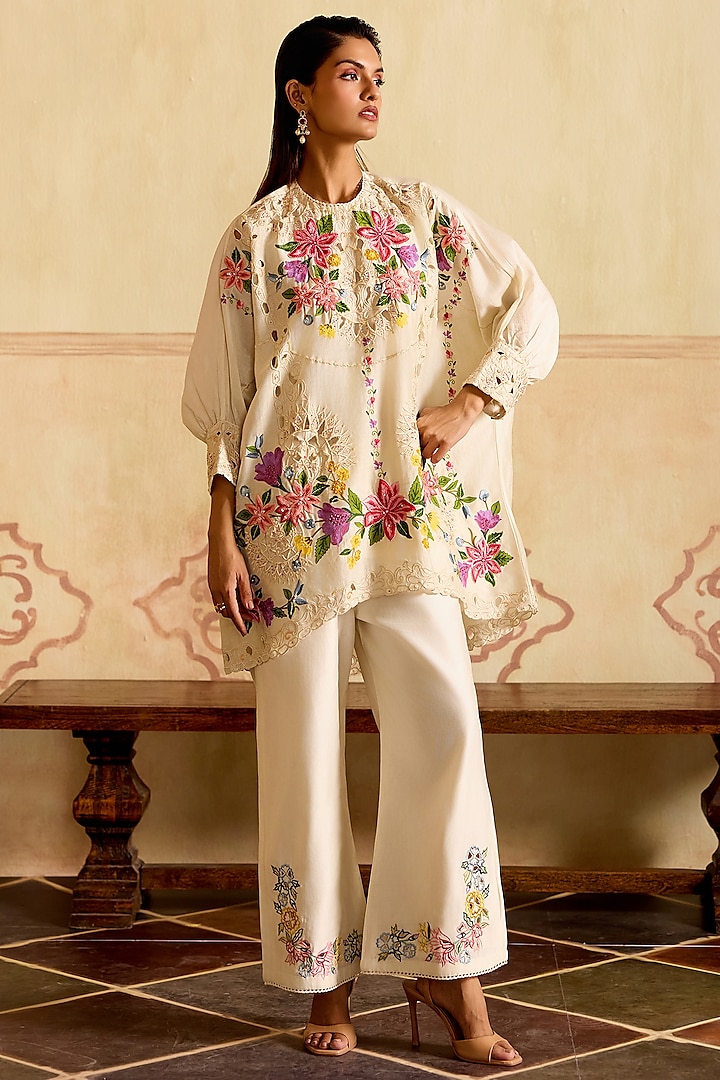 Ivory Chanderi Applique Work Kimono Tunic Set by Chandrima at Pernia's Pop Up Shop