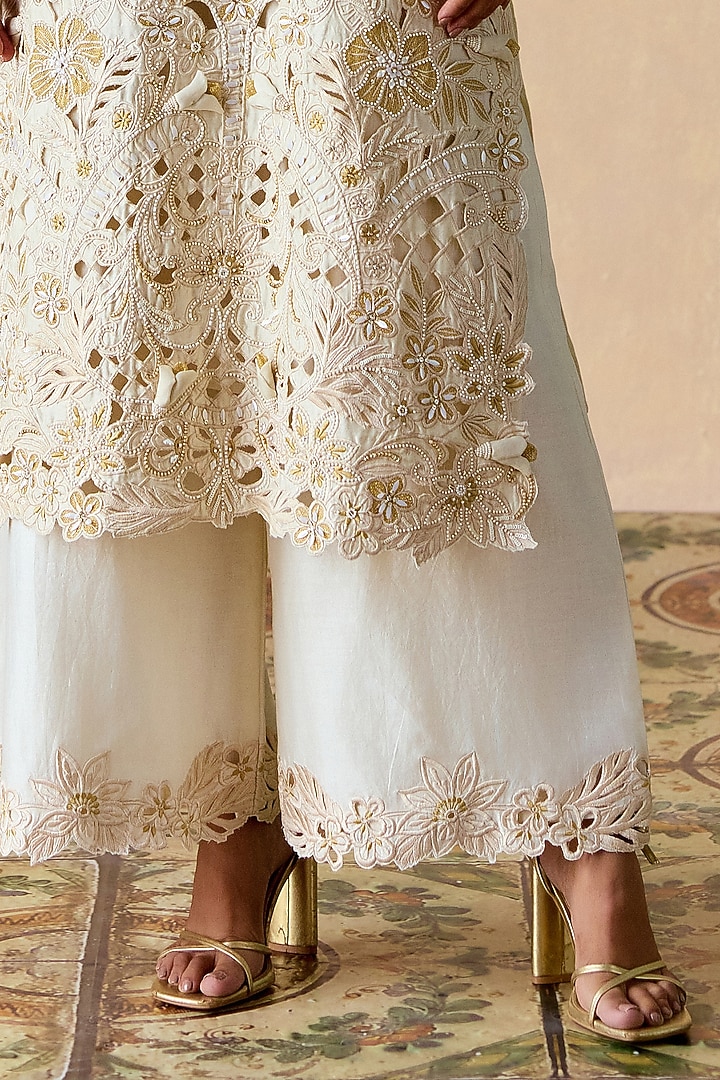 Ivory & Gold Chanderi Applique Work Kurta Set by Chandrima at Pernia's Pop Up Shop