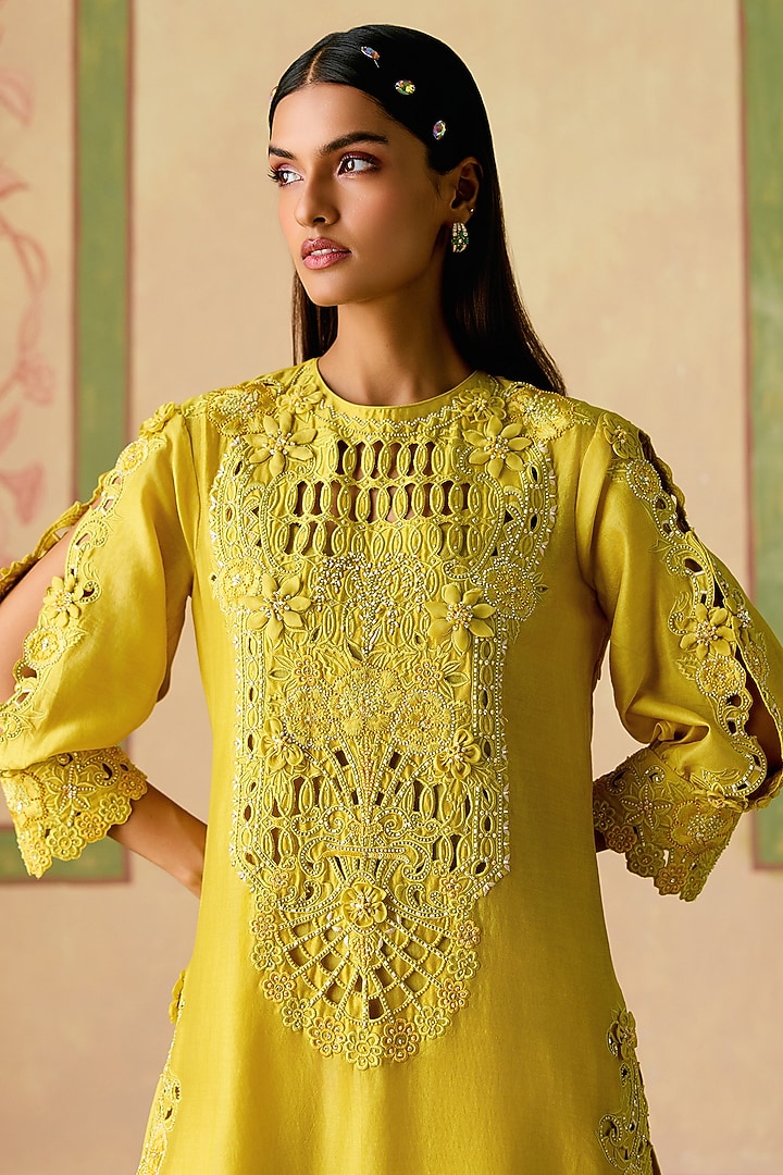 Yellow Chanderi 3D Floral Applique Kurta Set by Chandrima at Pernia's Pop Up Shop