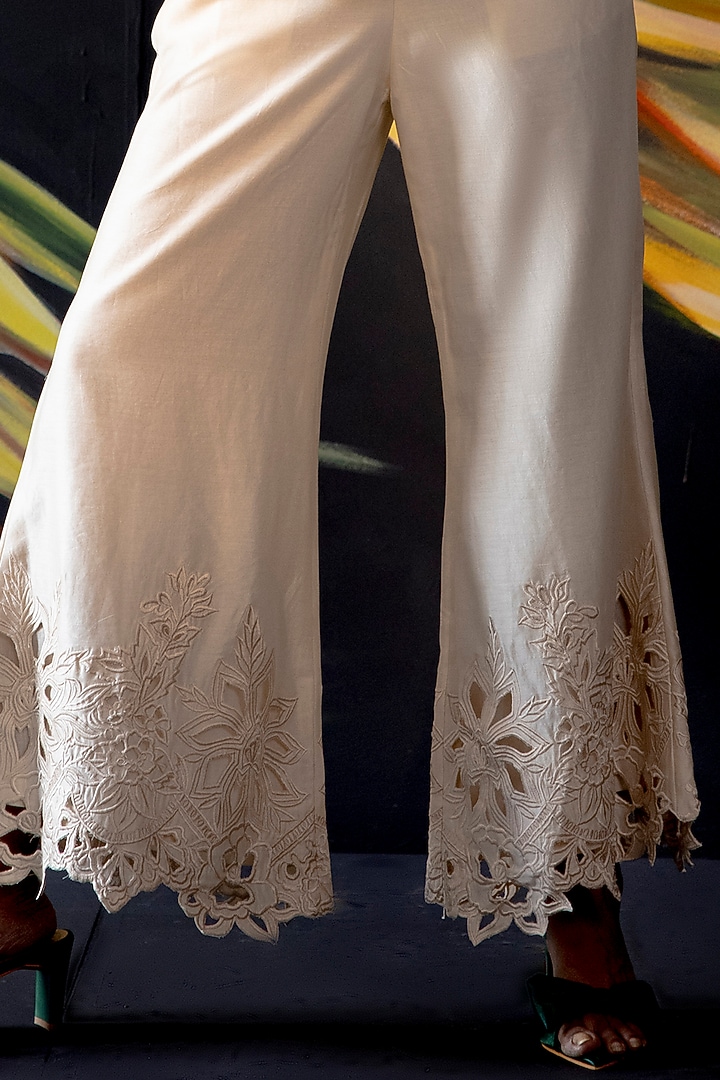 Ivory Embroidered Panelled Jacket by Chandrima at Pernia's Pop Up Shop
